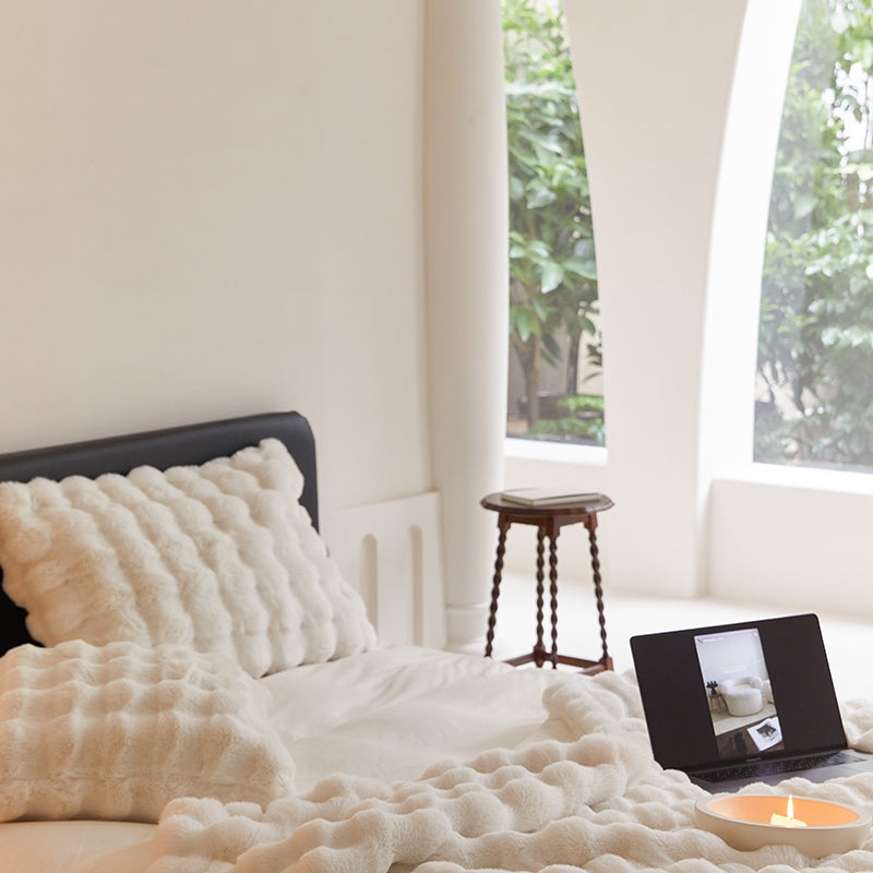 Tuscan | Kuschelige Moderne Decke