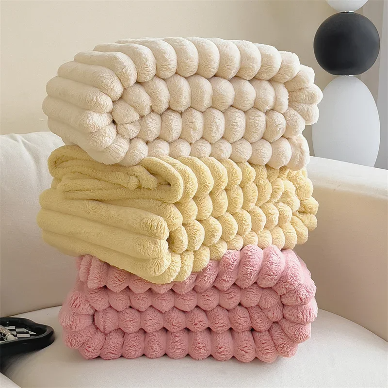 Ann | Kuscheldecke aus Ultra-Weichem Hasenfleece